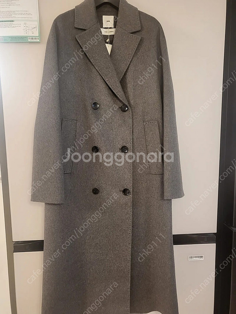 구호 신상 품절된 코트 판매합니다--1