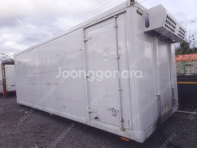 메가트럭 초장축 중고냉동탑 저렴하게 판매합니다--7