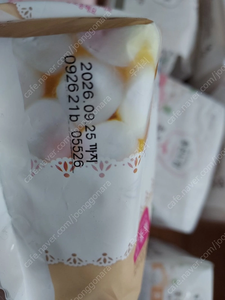 여성용품 22묶음 중형,대형,팬티라이너 전부5만원 이미지