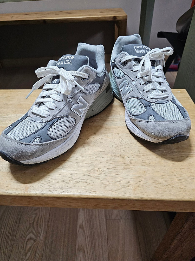 뉴발란스 993 그레이 255--6