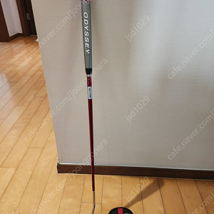 오디세이 퍼터 7, 34인치 사용거의 안한 새거 입니다. 상부,바닥면 ppf로 레핑 되어 있습니다.