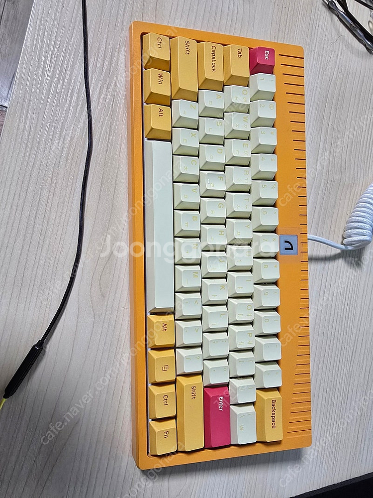 앱코 ar61 키보드 판매합니다--2