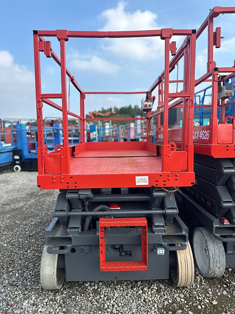 고소작업대 SJ4620 작업8m/발판6m 불만족시 반품가능 (배터리신품)--0