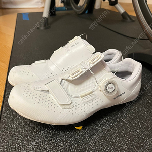 시마노RC5 로드클릿슈즈 자전거슈즈 / 화이트 SH-RC500 판매합니다.(39사이즈)
