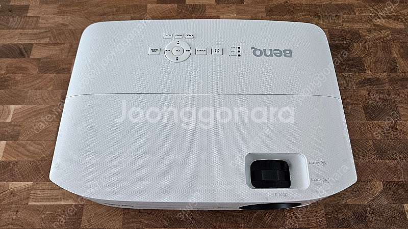 벤큐 빔프로젝터 판매합니다.--2