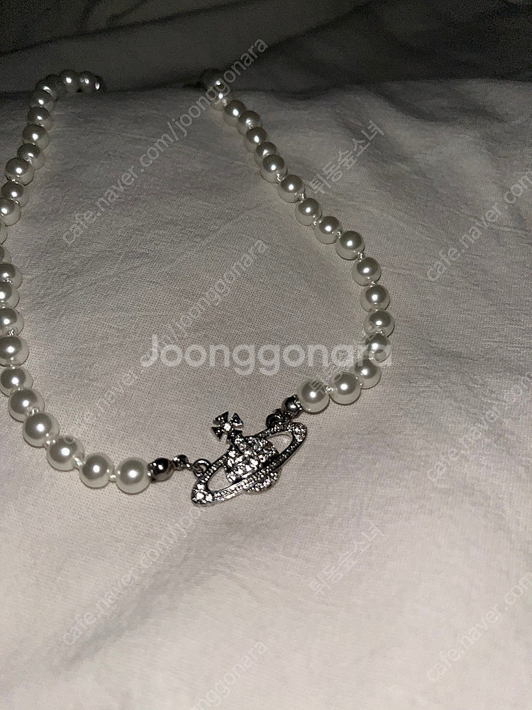 비비안웨스트우드 진주목걸이--4