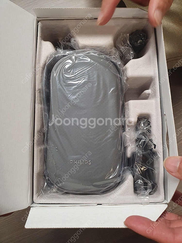 필립스 전기면도기 SkinIQ 9000 프레스티지 샴페...--1