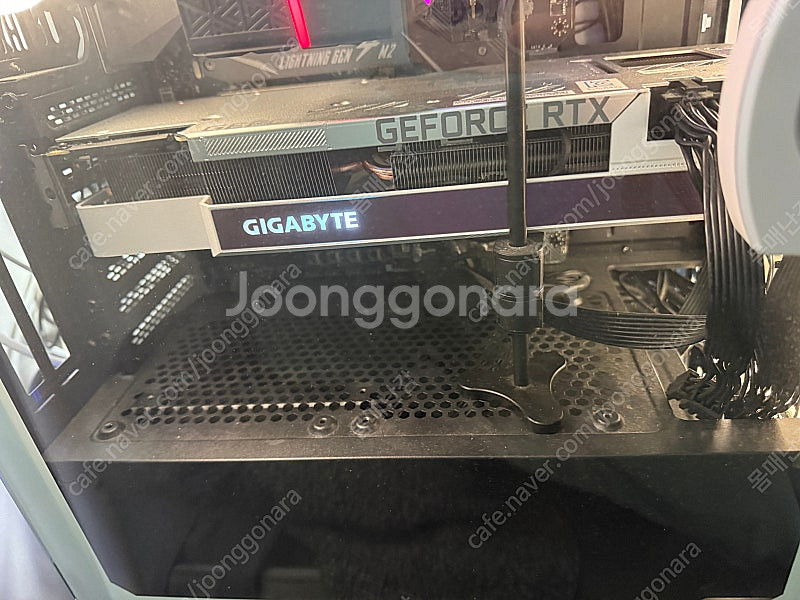 기가바이트 RTX3090 비전 판매합니다--0