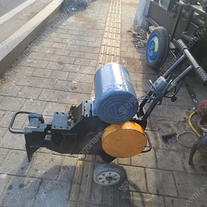 철근 절단기 판매합니다.
