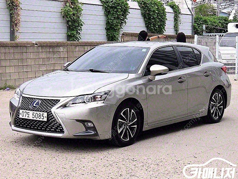 [렉서스]뉴CT CT200H (5인승) ★중고차★중고차...--2
