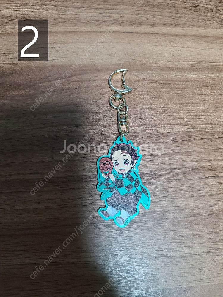 귀멸의칼날 굿즈, 가챠, 데코픽, 탄지로키링, 포스터, 런천매트 판매--3