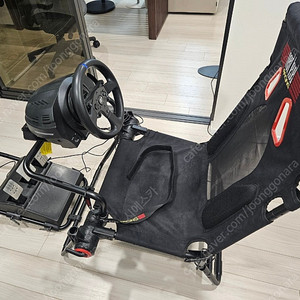 트러스트마스터 레이싱 세트(T300RS GT, T3PA, GT Lite) 판매