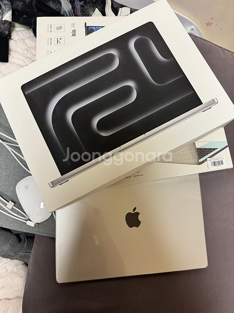 맥북 프로 실버 16 M3Max 1TB,36GB 애플케...--9
