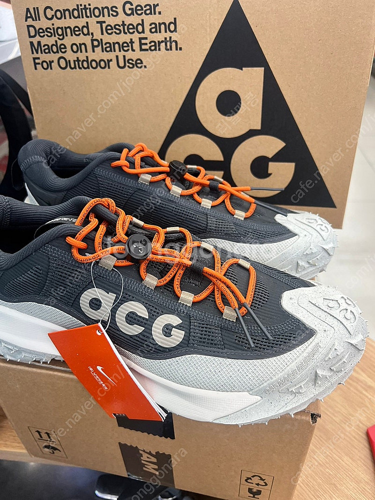 나이키 ACG 마운틴 플라이 로우 고어텍스 275판매합...--1
