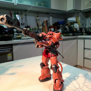 방대경 1/72 샤아자쿠 가조 [반값택포 4만원]
