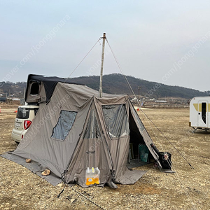 가이아루프탑텐트 투어랜드(커플)2~3인용 판매합니다. 장착비포함