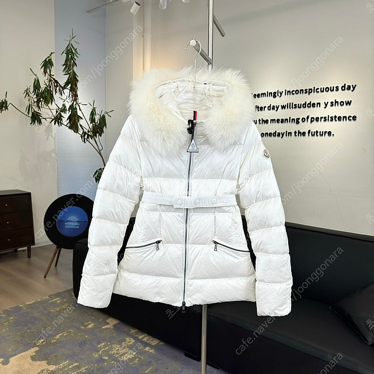 몽클레어 보에드 패딩 여자패딩 롱패딩--9
