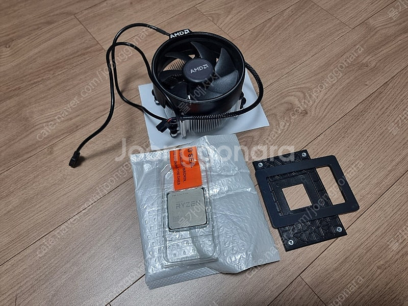 AMD 라이젠 R7 1700+ 정품 쿨러--3