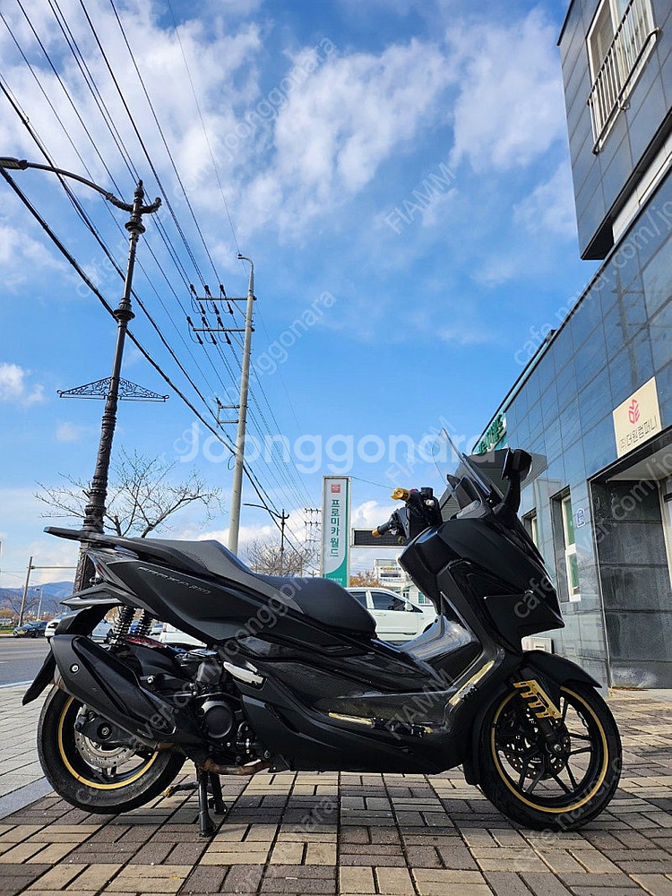 경북 경주 포르자 350 22년식 18800키로--2