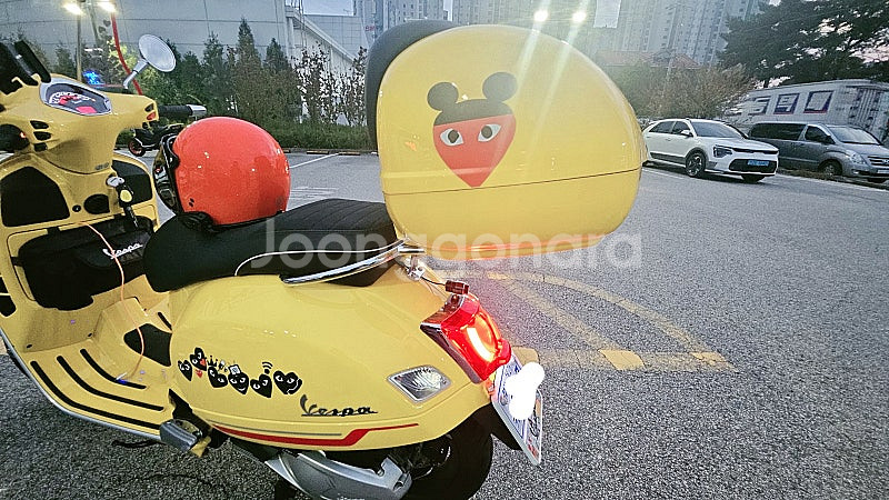 베스파gts300--6
