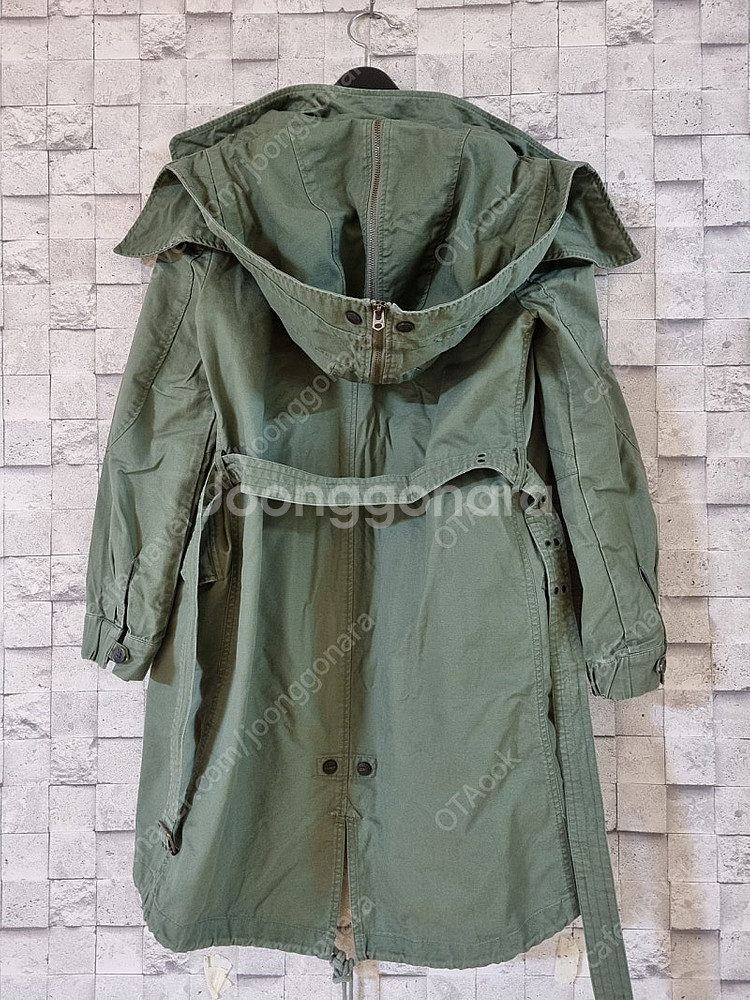 르샵 유니크한 후드 카키 면야상 점퍼--5