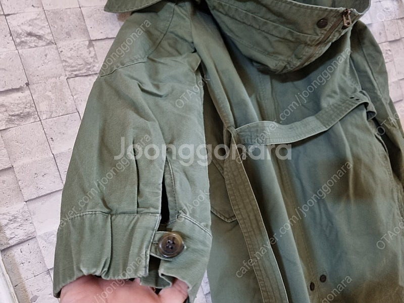 르샵 유니크한 후드 카키 면야상 점퍼--6