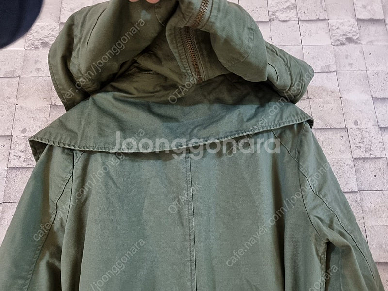 르샵 유니크한 후드 카키 면야상 점퍼--9