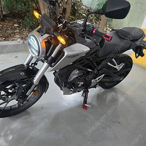 CB125R
