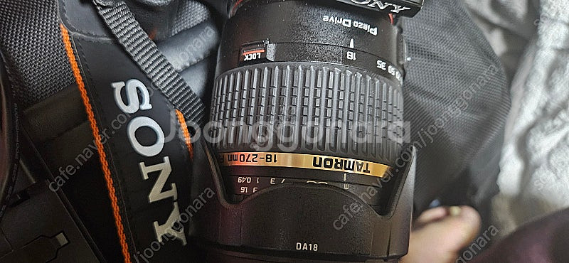 소니 알파 57 + 탐론 18-270mm 렌즈 + 가방...--1