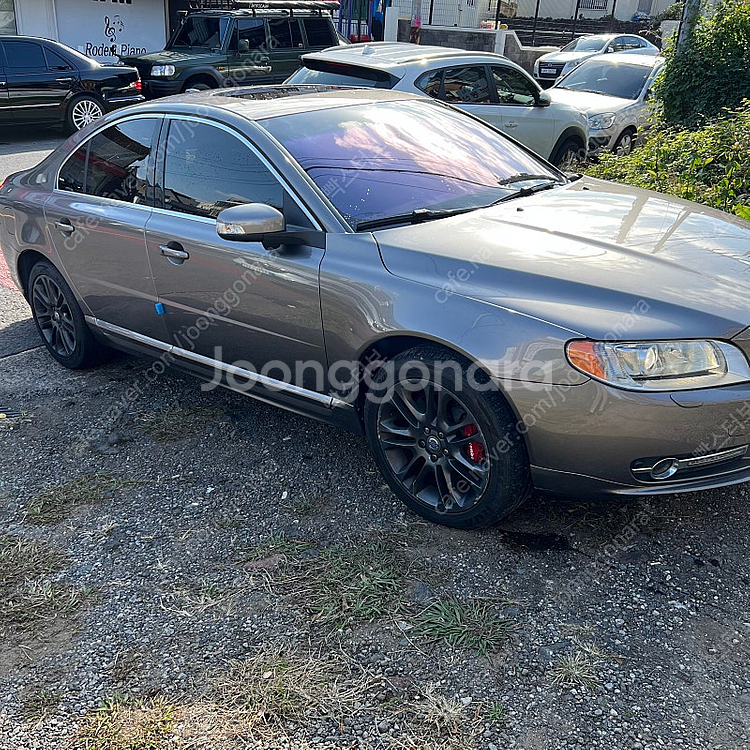 볼보 S80 V8 자연흡기 8기통--1