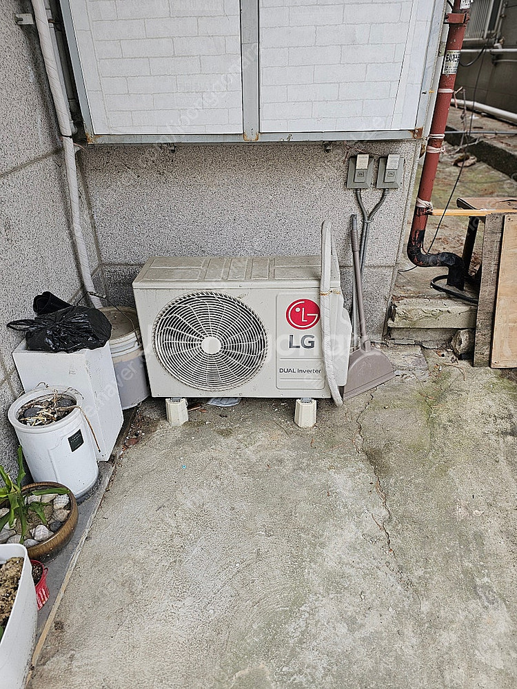 LG 9평 냉난방기 22년 06월 제조 , SW09BA...--3