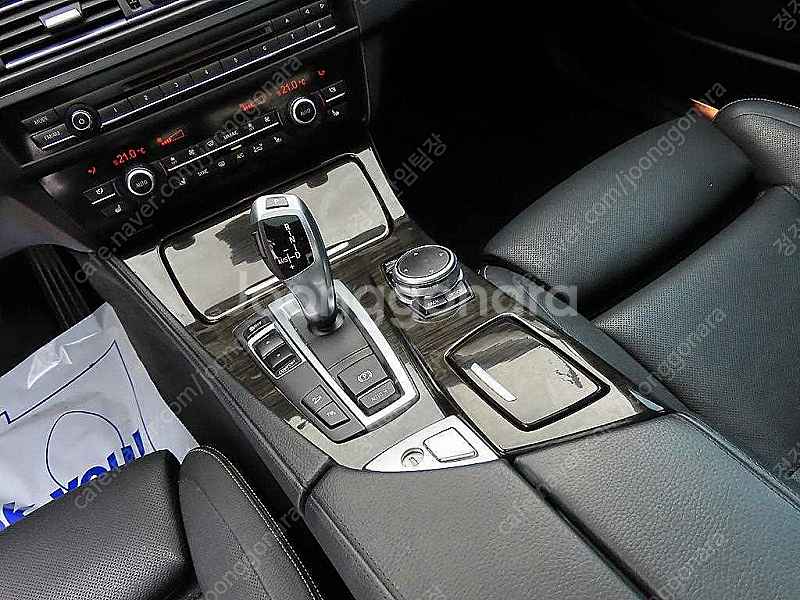 BMW 5시리즈 (F10) 520d xDrive 럭셔리...--9