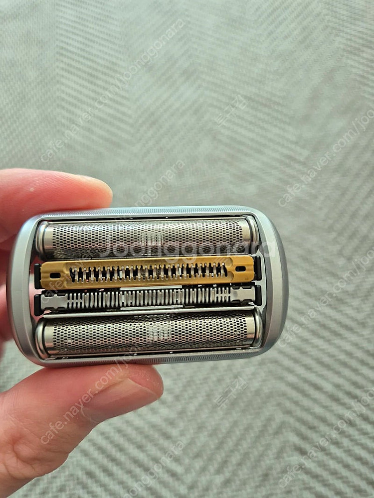 브라운9프로 전기면도기 팝니다--4