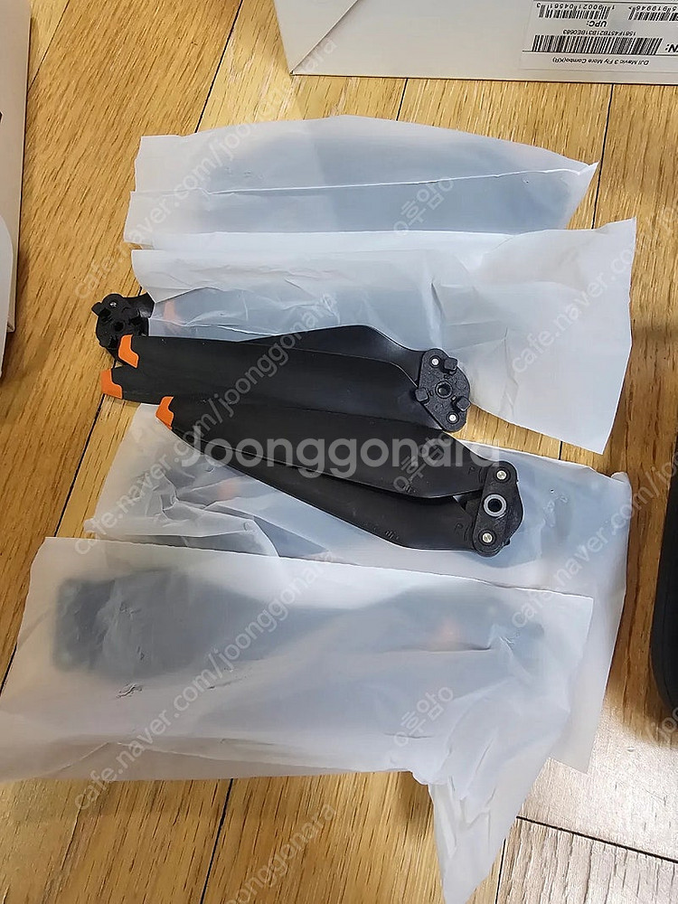 DJI 매빅3 플라이모어 콤보--3