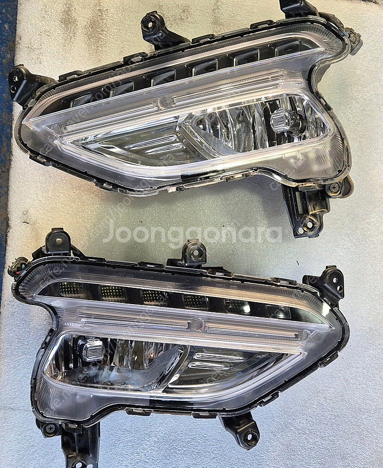 산타페프라임 안개등,그릴 판매합니다.--2