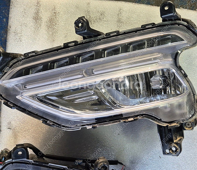 산타페프라임 안개등,그릴 판매합니다.--4