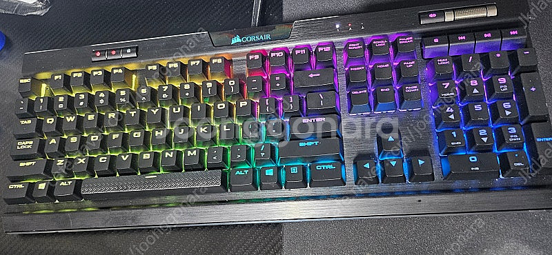 키보드 커세어 k70 mk.2 은축--0