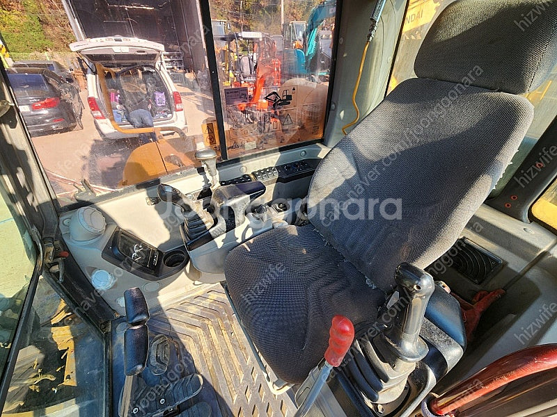 중고굴삭기 볼보 EC55C 2013년식 딱딱구리집게 장착 경북 고령소재--8