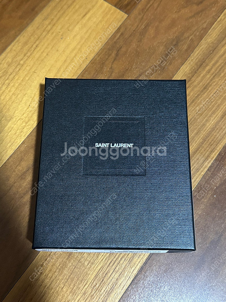 생로랑 퀼팅 모노그램 컴팩트 반지갑 정품 새상품--3