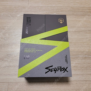 싸이록스 Scyrox V8 화이트 미사용