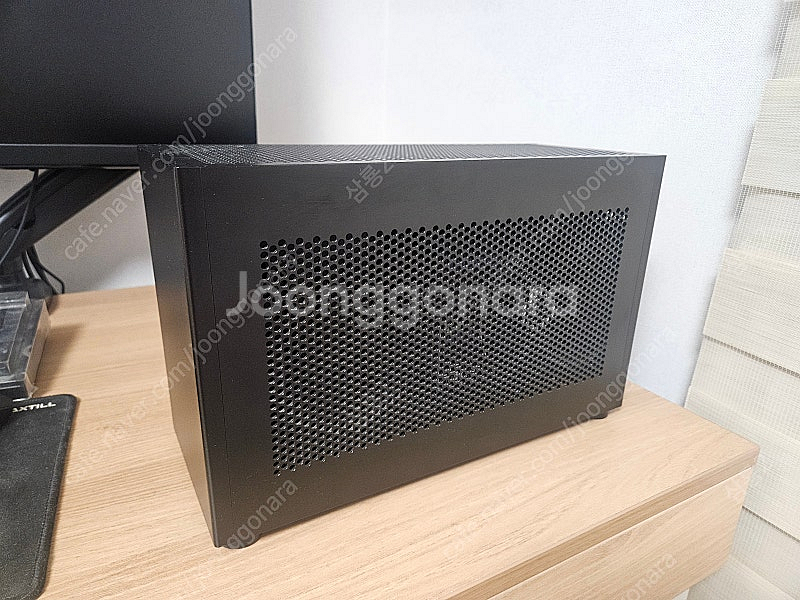 ZS A4 v3.2 ITX 케이스--2