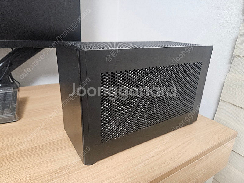 ZS A4 v3.2 ITX 케이스--3