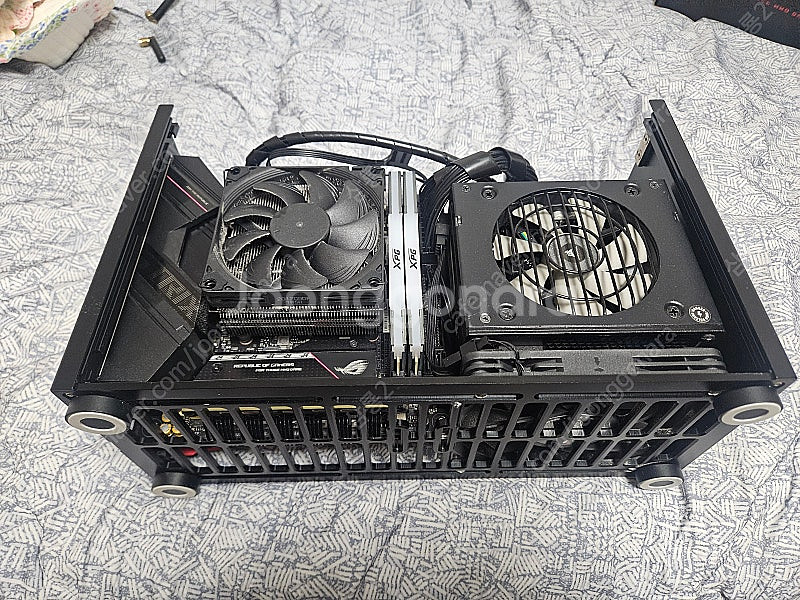 ZS A4 v3.2 ITX 케이스--5