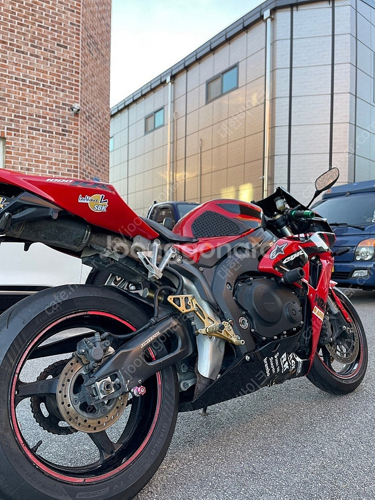 [점검완료]혼다 CBR1000RR 06년식 풀배기구변 정비깔끔하게 마친바이크 판매합니다!--5