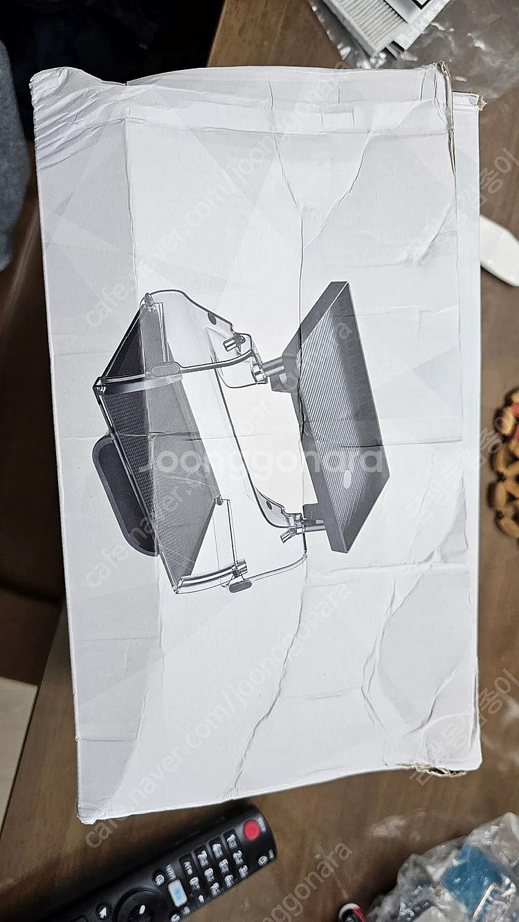 테슬라 모델3 Y 모니터 거치대 팝니다--0