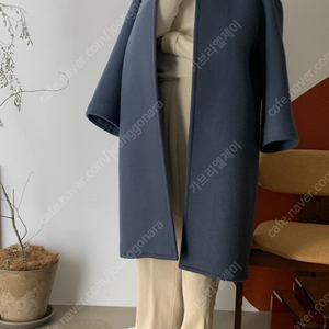 구해요 쎄모먼 코트 La Robe Coat