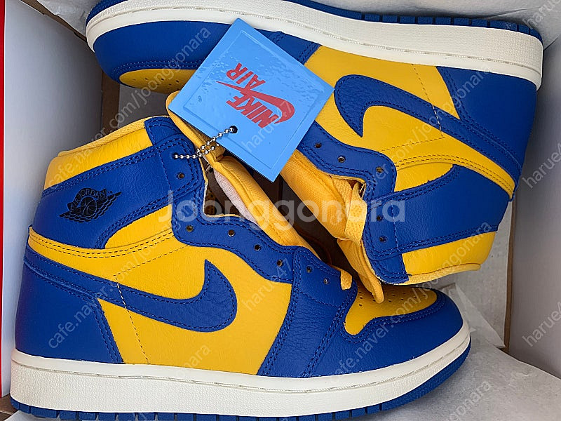 [완전 새제품/정품] Air Jordan 1 Retro...--0