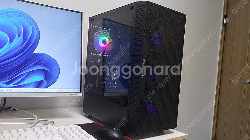 라이젠5 5600X/램32G (게이밍 데스크탑)--0