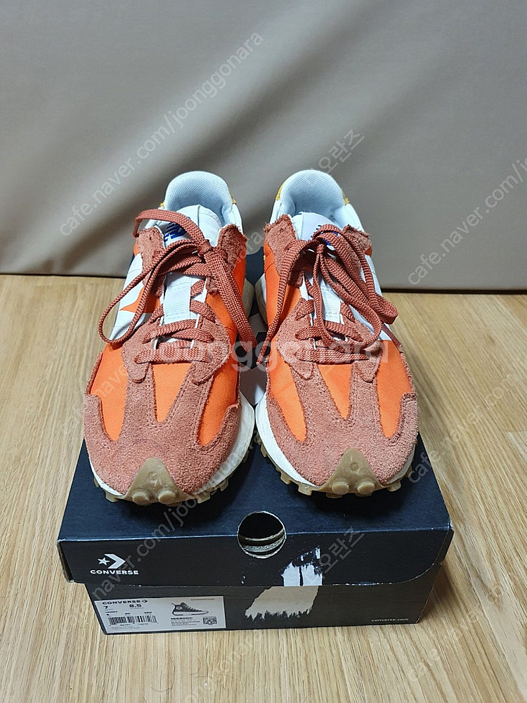 뉴발란스 327 오렌지 250--0