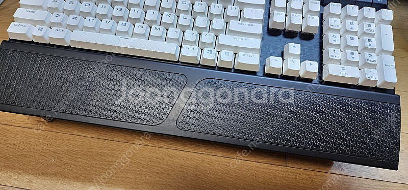 신품수준! 커세어 K70 RGB MK2 화이트 이중사출...--5